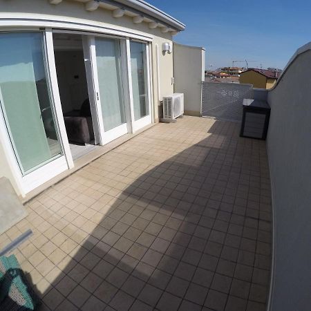 Attico Margherita - Agenzia Cocal Apartamento Caorle Exterior foto